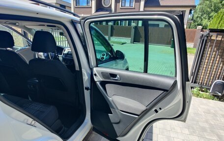 Volkswagen Tiguan I, 2015 год, 850 000 рублей, 11 фотография