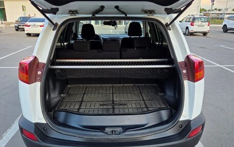 Toyota RAV4, 2013 год, 2 000 000 рублей, 8 фотография
