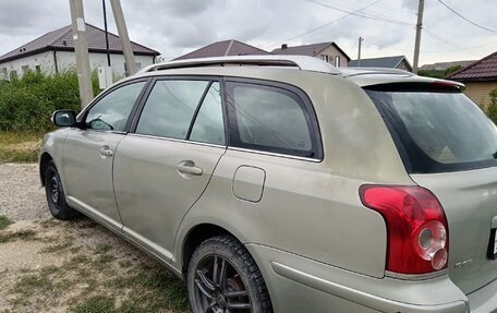 Toyota Avensis III рестайлинг, 2006 год, 690 000 рублей, 7 фотография