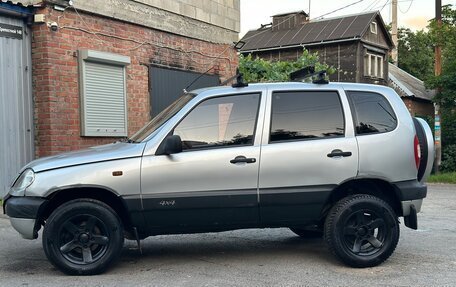 Chevrolet Niva I рестайлинг, 2004 год, 270 000 рублей, 6 фотография
