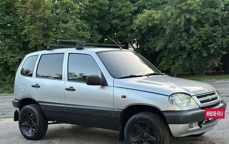 Chevrolet Niva I рестайлинг, 2004 год, 270 000 рублей, 3 фотография