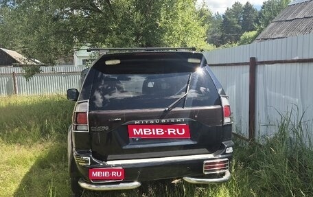 Mitsubishi Pajero Sport II рестайлинг, 2004 год, 550 000 рублей, 2 фотография