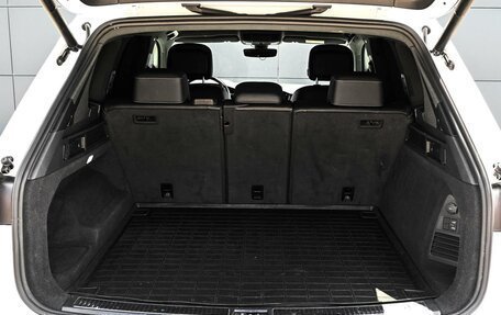 Volkswagen Touareg III, 2018 год, 3 899 000 рублей, 25 фотография