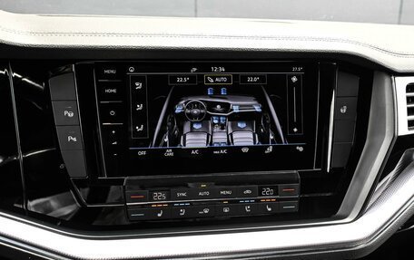 Volkswagen Touareg III, 2018 год, 3 899 000 рублей, 23 фотография