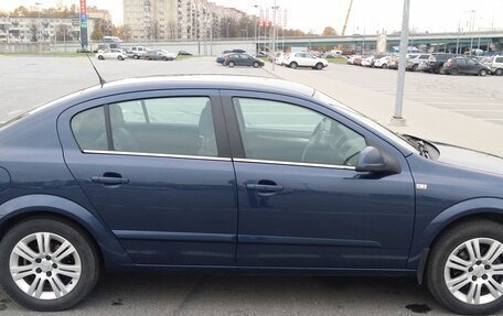 Opel Astra H, 2011 год, 430 000 рублей, 2 фотография