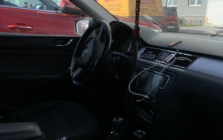 Skoda Rapid I, 2015 год, 550 000 рублей, 6 фотография