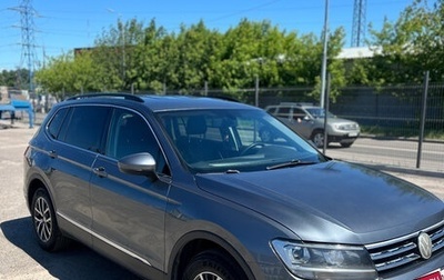 Volkswagen Tiguan II, 2020 год, 2 610 000 рублей, 1 фотография