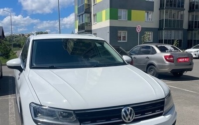 Volkswagen Tiguan II, 2017 год, 2 440 000 рублей, 1 фотография