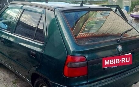 Skoda Felicia I рестайлинг, 2001 год, 300 000 рублей, 3 фотография