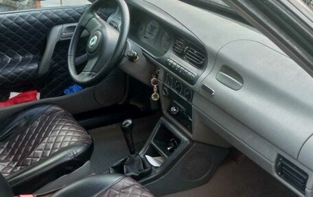 Skoda Felicia I рестайлинг, 2001 год, 300 000 рублей, 7 фотография