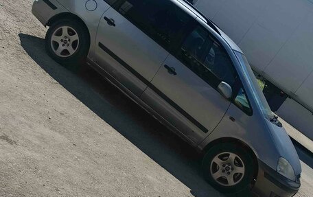 Ford Galaxy II, 2004 год, 450 000 рублей, 3 фотография