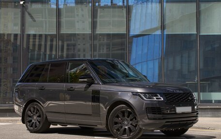 Land Rover Range Rover IV рестайлинг, 2018 год, 7 500 000 рублей, 2 фотография