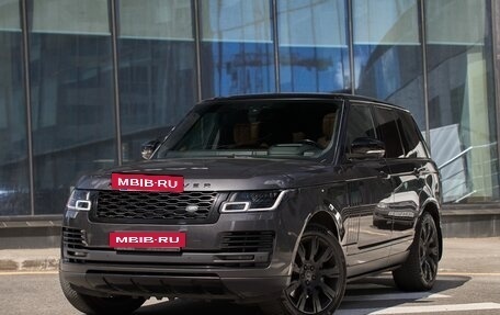 Land Rover Range Rover IV рестайлинг, 2018 год, 7 500 000 рублей, 3 фотография