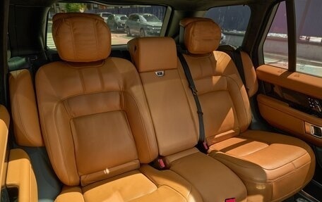 Land Rover Range Rover IV рестайлинг, 2018 год, 7 500 000 рублей, 25 фотография