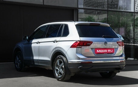 Volkswagen Tiguan II, 2021 год, 2 899 000 рублей, 7 фотография