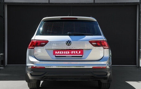 Volkswagen Tiguan II, 2021 год, 2 899 000 рублей, 5 фотография
