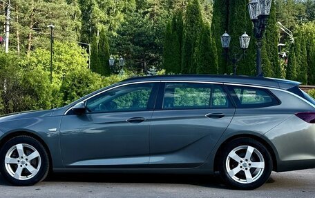 Opel Insignia II рестайлинг, 2019 год, 1 750 000 рублей, 4 фотография