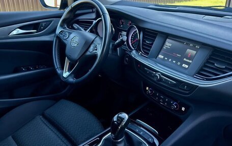 Opel Insignia II рестайлинг, 2019 год, 1 750 000 рублей, 16 фотография