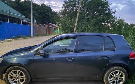 Volkswagen Golf VI, 2011 год, 800 000 рублей, 2 фотография