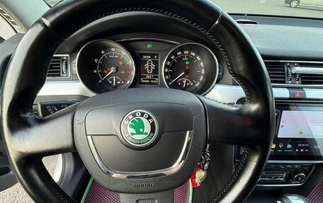 Skoda Superb III рестайлинг, 2012 год, 1 000 000 рублей, 2 фотография