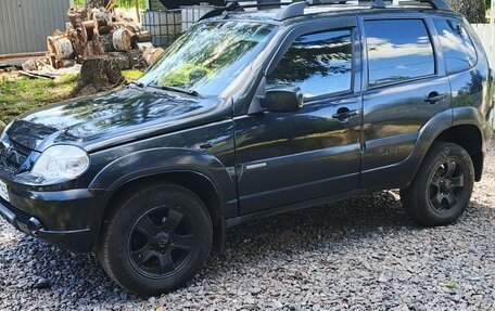 Chevrolet Niva I рестайлинг, 2010 год, 320 000 рублей, 6 фотография