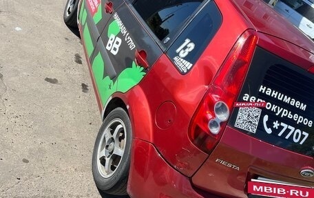 Ford Fiesta, 2006 год, 310 000 рублей, 3 фотография