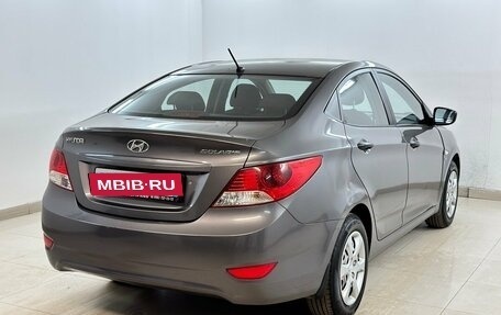 Hyundai Solaris II рестайлинг, 2011 год, 890 000 рублей, 4 фотография