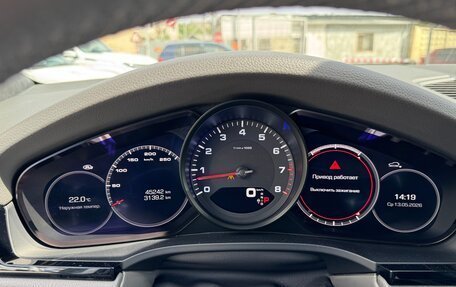 Porsche Cayenne III, 2018 год, 6 900 000 рублей, 8 фотография