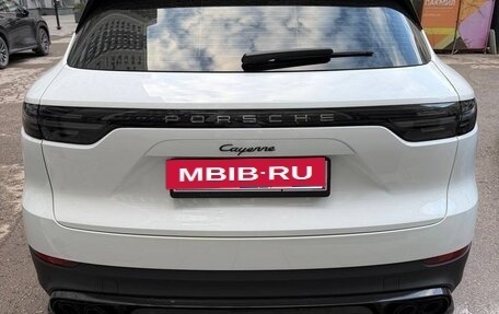 Porsche Cayenne III, 2018 год, 6 900 000 рублей, 2 фотография