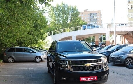 Chevrolet Tahoe IV, 2018 год, 4 450 000 рублей, 2 фотография