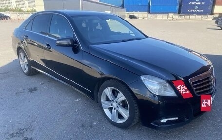 Mercedes-Benz E-Класс, 2010 год, 1 500 000 рублей, 3 фотография