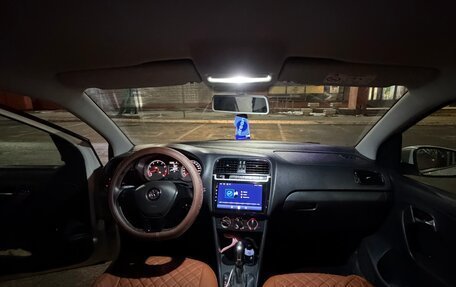 Volkswagen Polo VI (EU Market), 2016 год, 685 000 рублей, 16 фотография