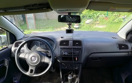 Volkswagen Polo VI (EU Market), 2012 год, 700 000 рублей, 1 фотография