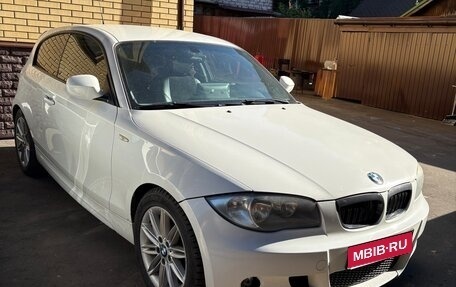 BMW 1 серия, 2010 год, 830 000 рублей, 1 фотография