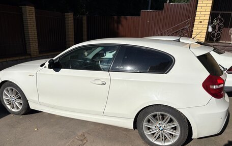 BMW 1 серия, 2010 год, 830 000 рублей, 9 фотография