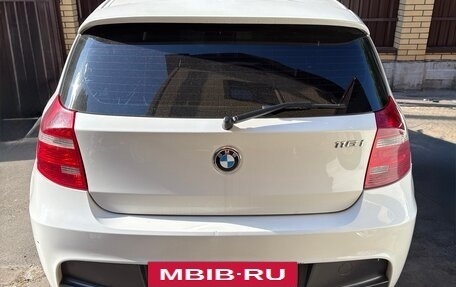 BMW 1 серия, 2010 год, 830 000 рублей, 11 фотография