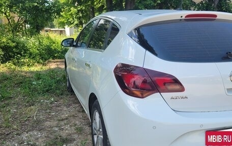 Opel Astra J, 2013 год, 535 000 рублей, 17 фотография