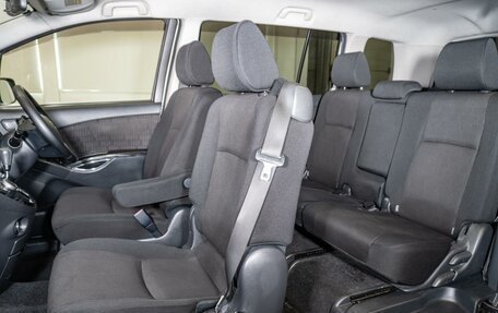 Toyota ISis I, 2013 год, 1 190 000 рублей, 11 фотография