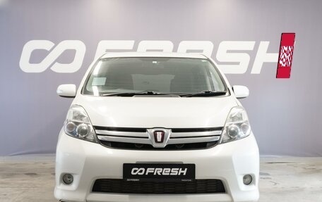 Toyota ISis I, 2013 год, 1 190 000 рублей, 3 фотография