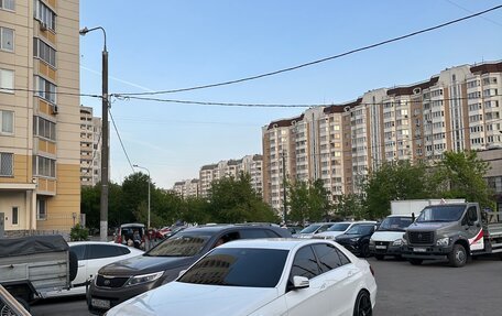 Mercedes-Benz E-Класс, 2013 год, 1 800 000 рублей, 8 фотография