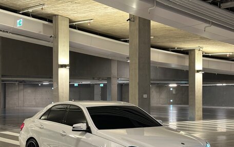 Mercedes-Benz E-Класс, 2013 год, 1 800 000 рублей, 5 фотография