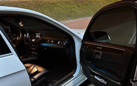 Mercedes-Benz E-Класс, 2013 год, 1 800 000 рублей, 17 фотография