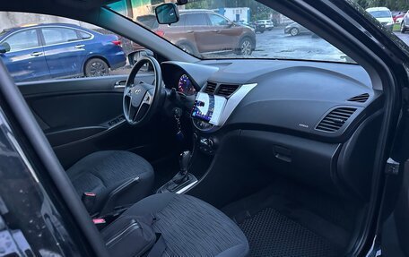 Hyundai Solaris II рестайлинг, 2015 год, 860 000 рублей, 9 фотография