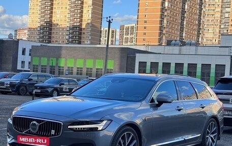 Volvo V90 II, 2018 год, 2 700 000 рублей, 3 фотография
