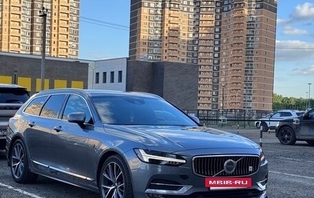 Volvo V90 II, 2018 год, 2 700 000 рублей, 2 фотография