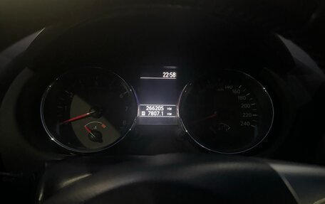 Nissan Qashqai, 2011 год, 850 000 рублей, 11 фотография