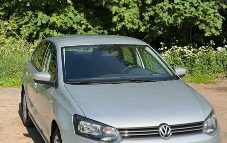 Volkswagen Polo VI (EU Market), 2012 год, 1 100 000 рублей, 3 фотография