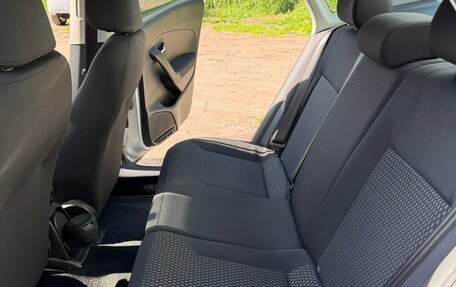 Volkswagen Polo VI (EU Market), 2012 год, 1 100 000 рублей, 26 фотография