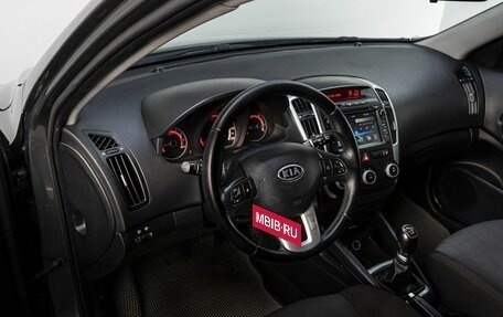KIA cee'd I рестайлинг, 2010 год, 879 000 рублей, 10 фотография