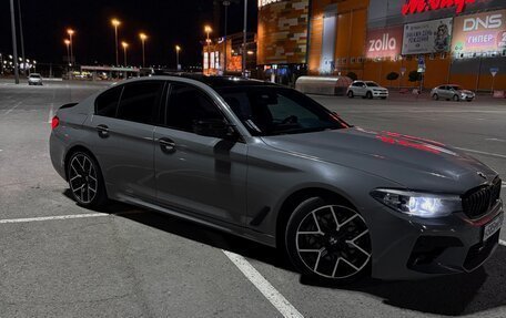 BMW 5 серия, 2017 год, 2 400 000 рублей, 2 фотография